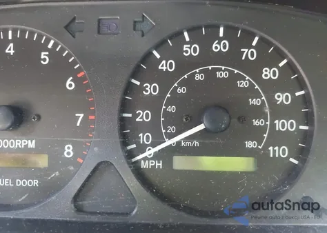 1998 Toyota Corolla Le z USA, uszkodzony, nr VIN 1NXBR18E3WZ111112